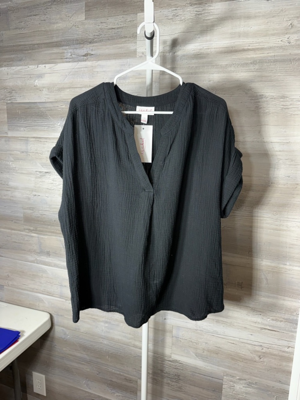 Ingrid & Isabel Black Textured V-Neck Tunic Top 1884